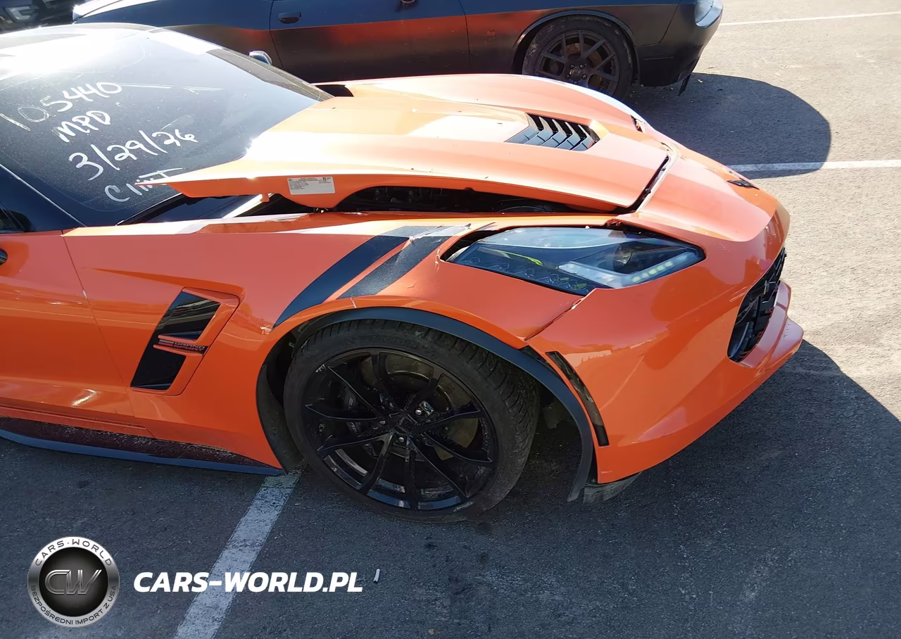 2019 Chevrolet Corvette Grand Sport VIN:1G1Y12D71K5105440 - 6