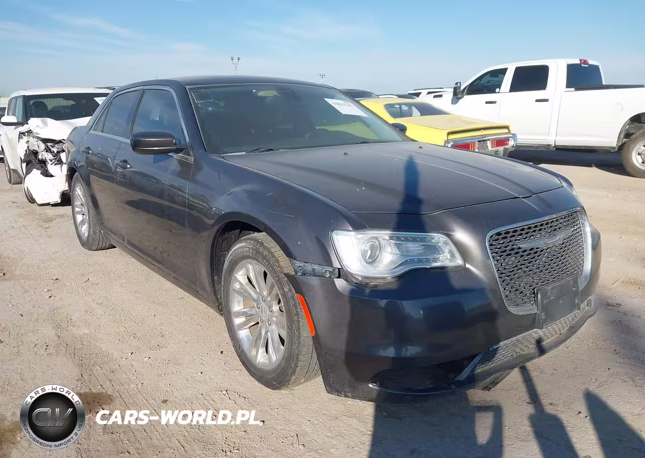 2016 Chrysler 300 Limited