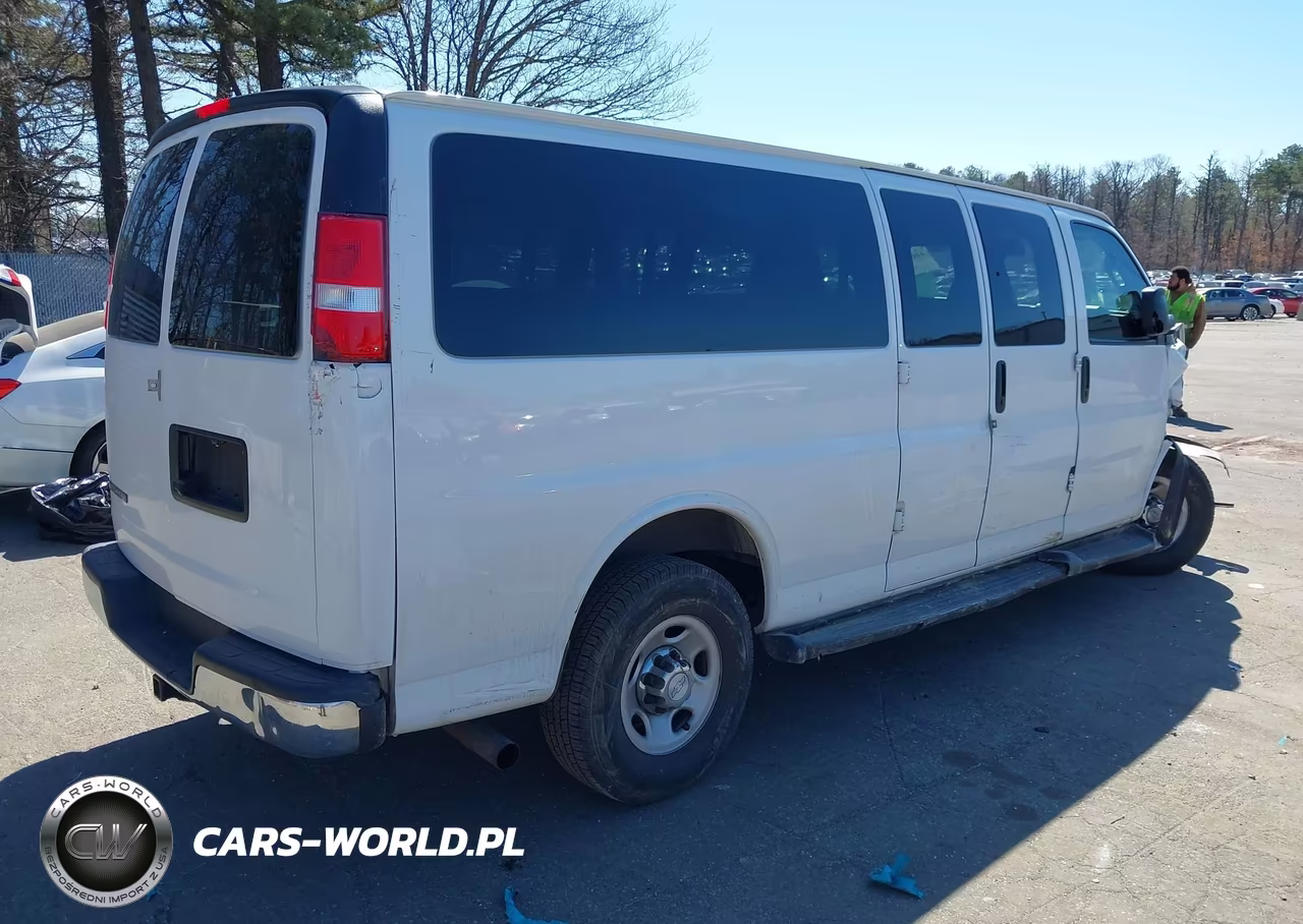 2020 Chevrolet Express Passenger Rwd 3500 Extended Wheelbase Lt VIN:1GAZGPFG2L1148660 - 4