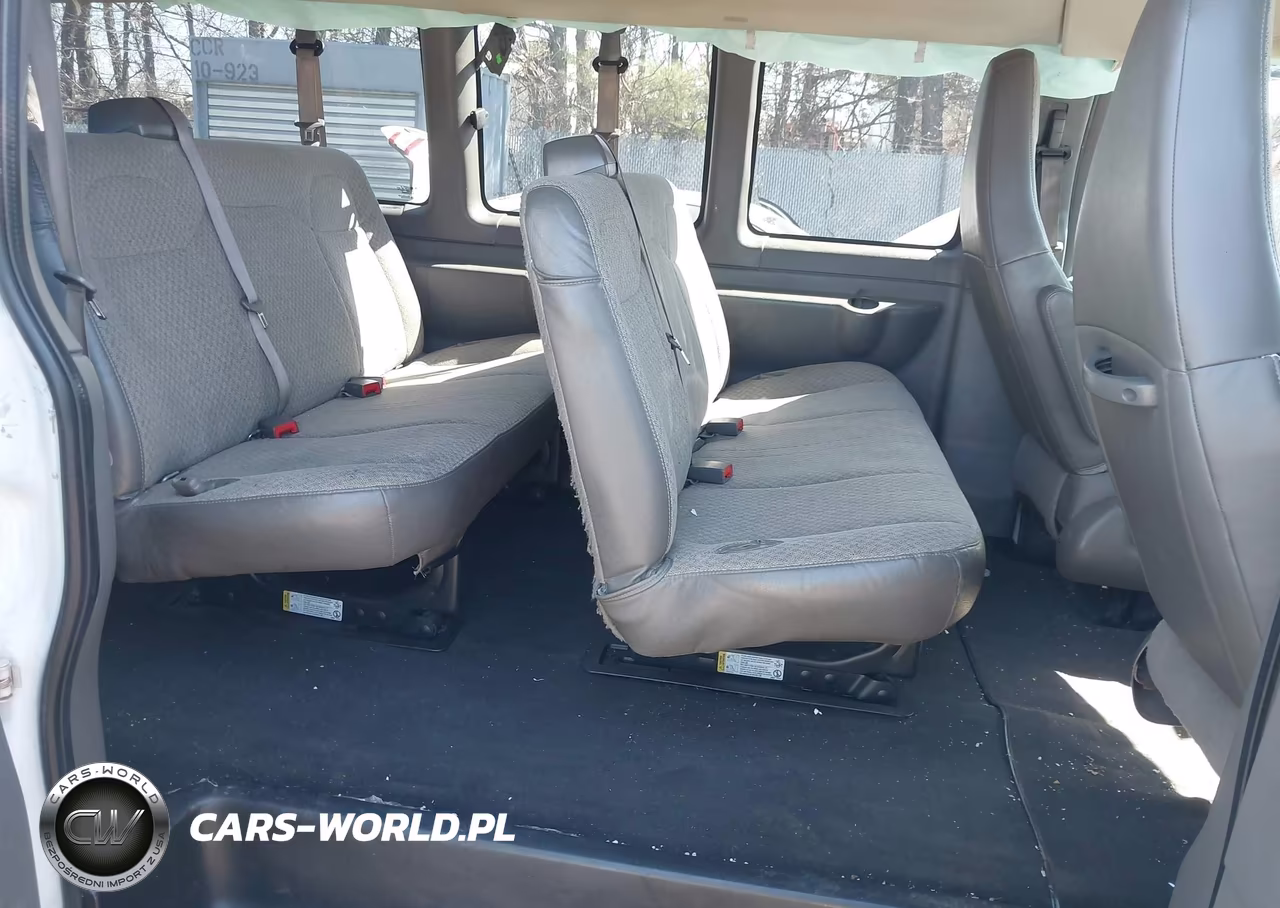 2020 Chevrolet Express Passenger Rwd 3500 Extended Wheelbase Lt VIN:1GAZGPFG2L1148660 - 8