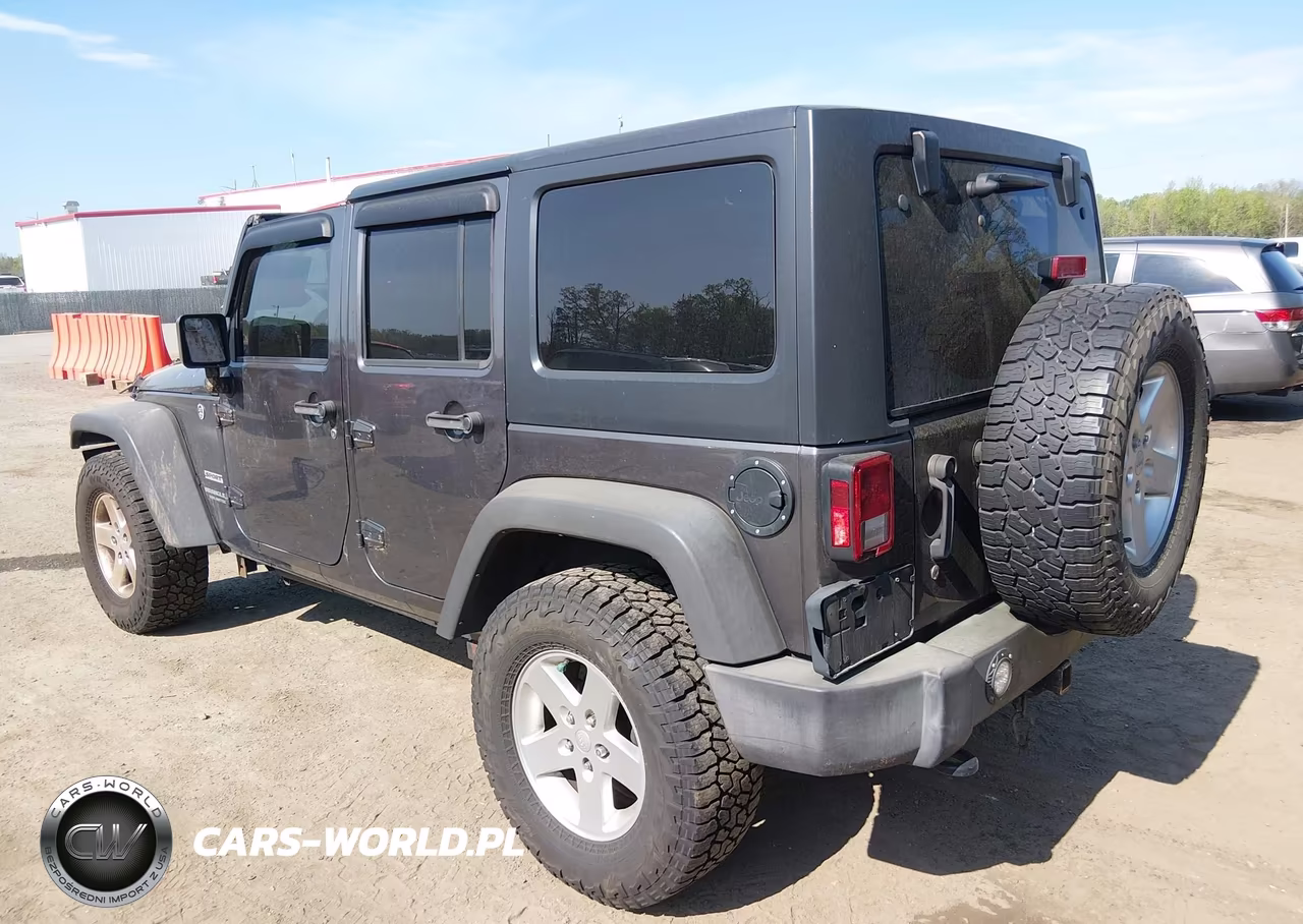 2016 Jeep Wrangler Unlimited Sport VIN:1C4BJWDGXGL206841 - 3