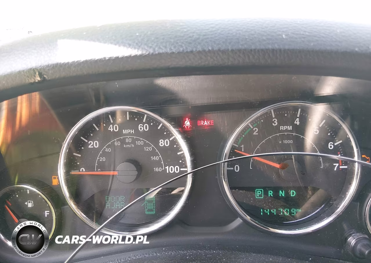 2016 Jeep Wrangler Unlimited Sport VIN:1C4BJWDGXGL206841 - 7