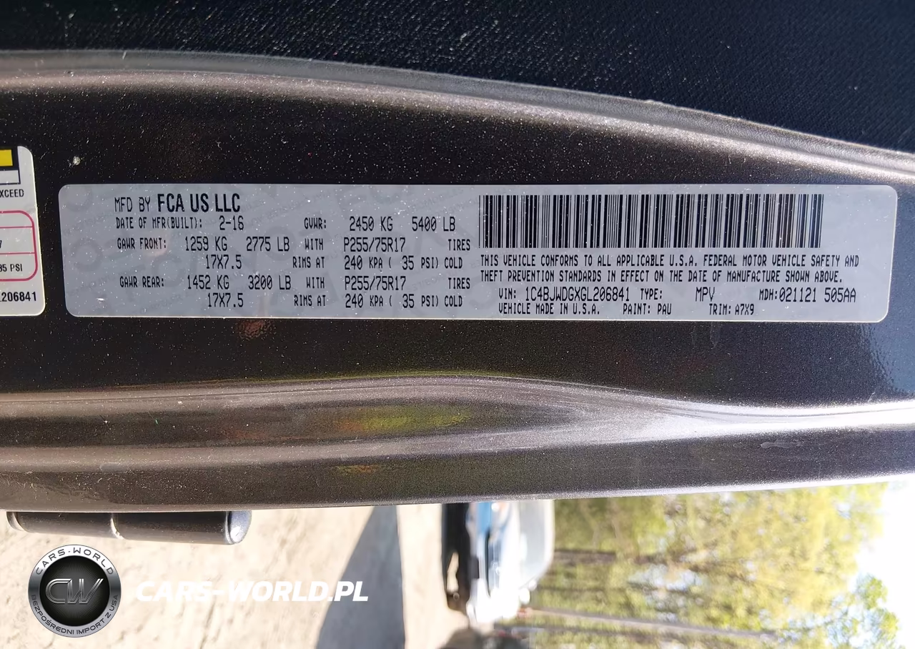 2016 Jeep Wrangler Unlimited Sport VIN:1C4BJWDGXGL206841 - 9