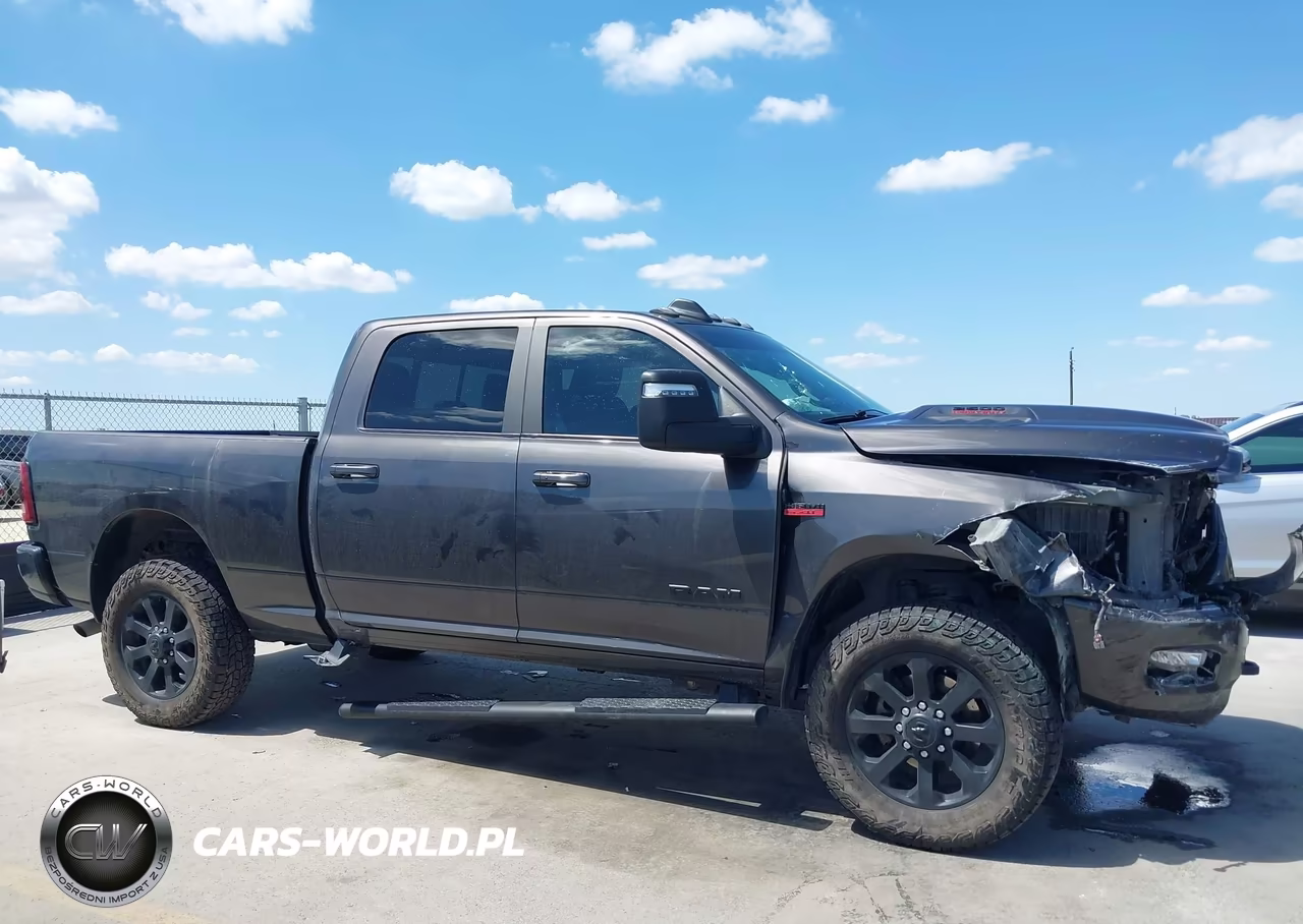 2023 Ram 2500 Laramie 4X4 6'4 Box VIN:3C6UR5FJXPG518912 - 14