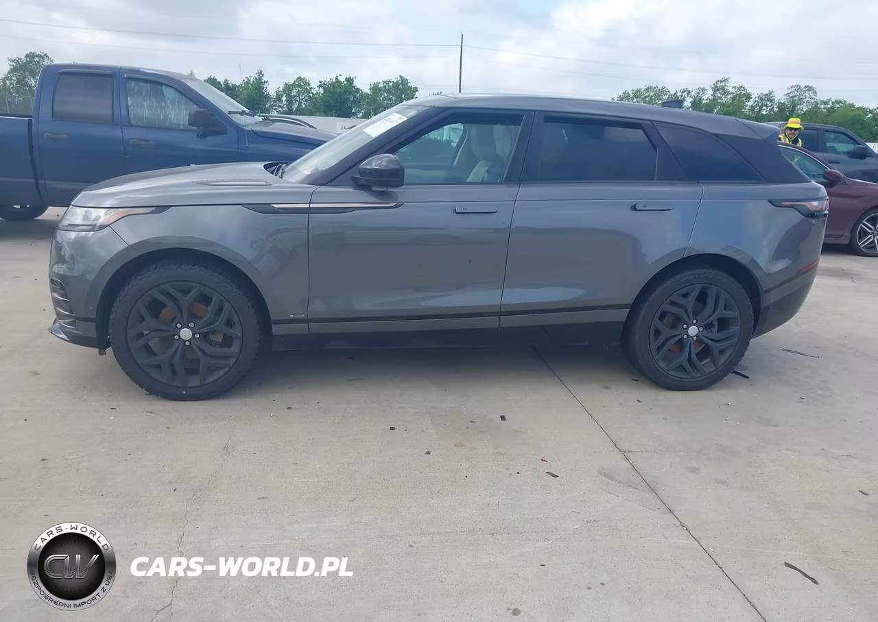 2019 Land Rover Range Rover Velar P250 R-Dynamic Se VIN:SALYL2EX0KA228033 - 14