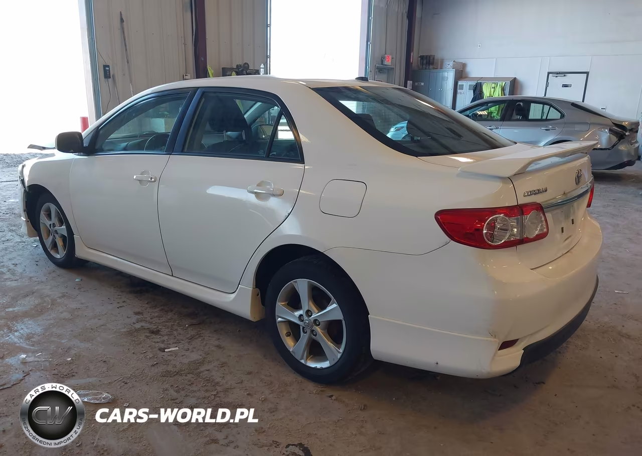 2011 Toyota Corolla S VIN:2T1BU4EE9BC554042 - 3