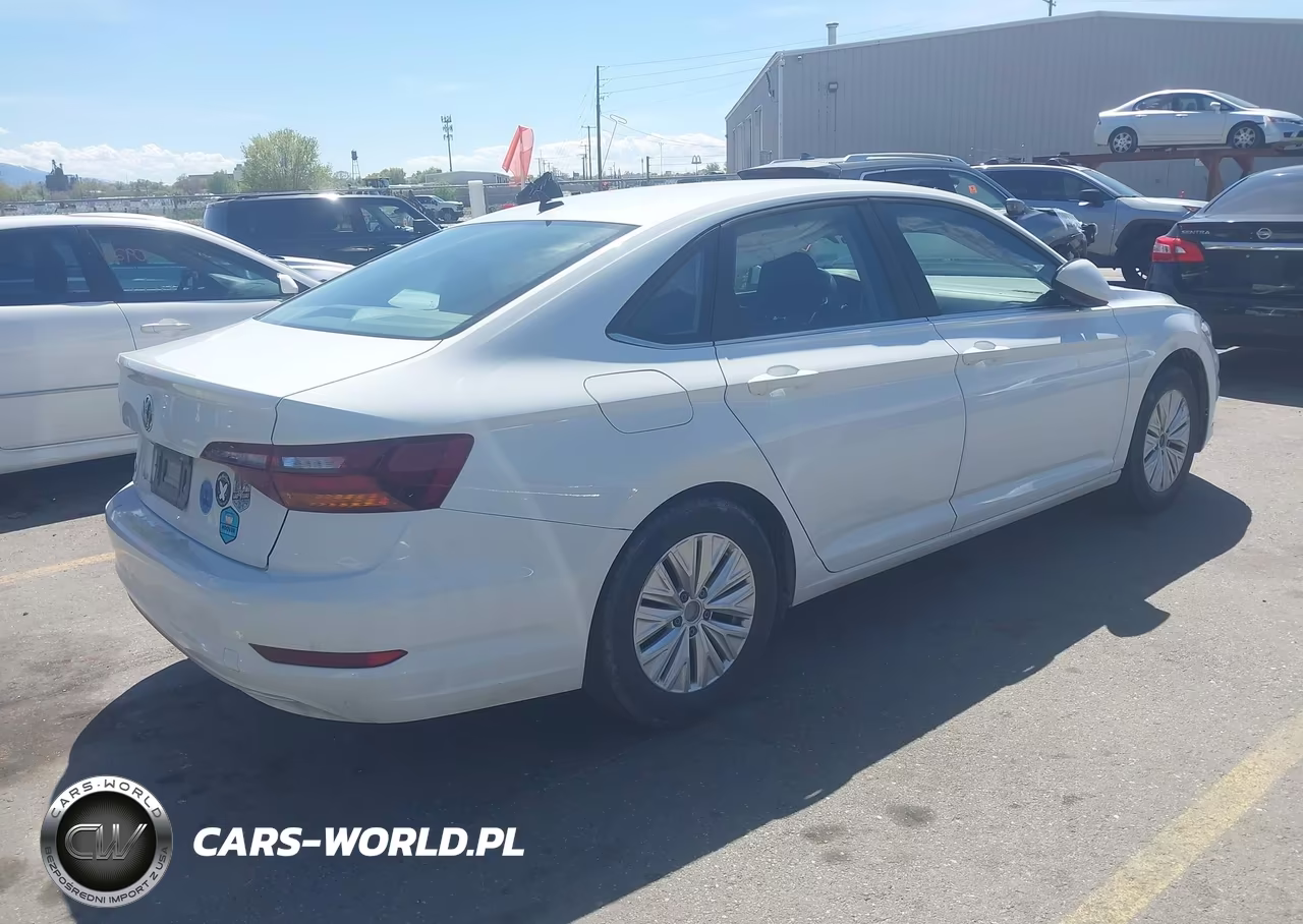 2019 Volkswagen Jetta 1.4T R-Line-1.4T S-1.4T Se VIN:3VWCB7BU6KM174104 - 4