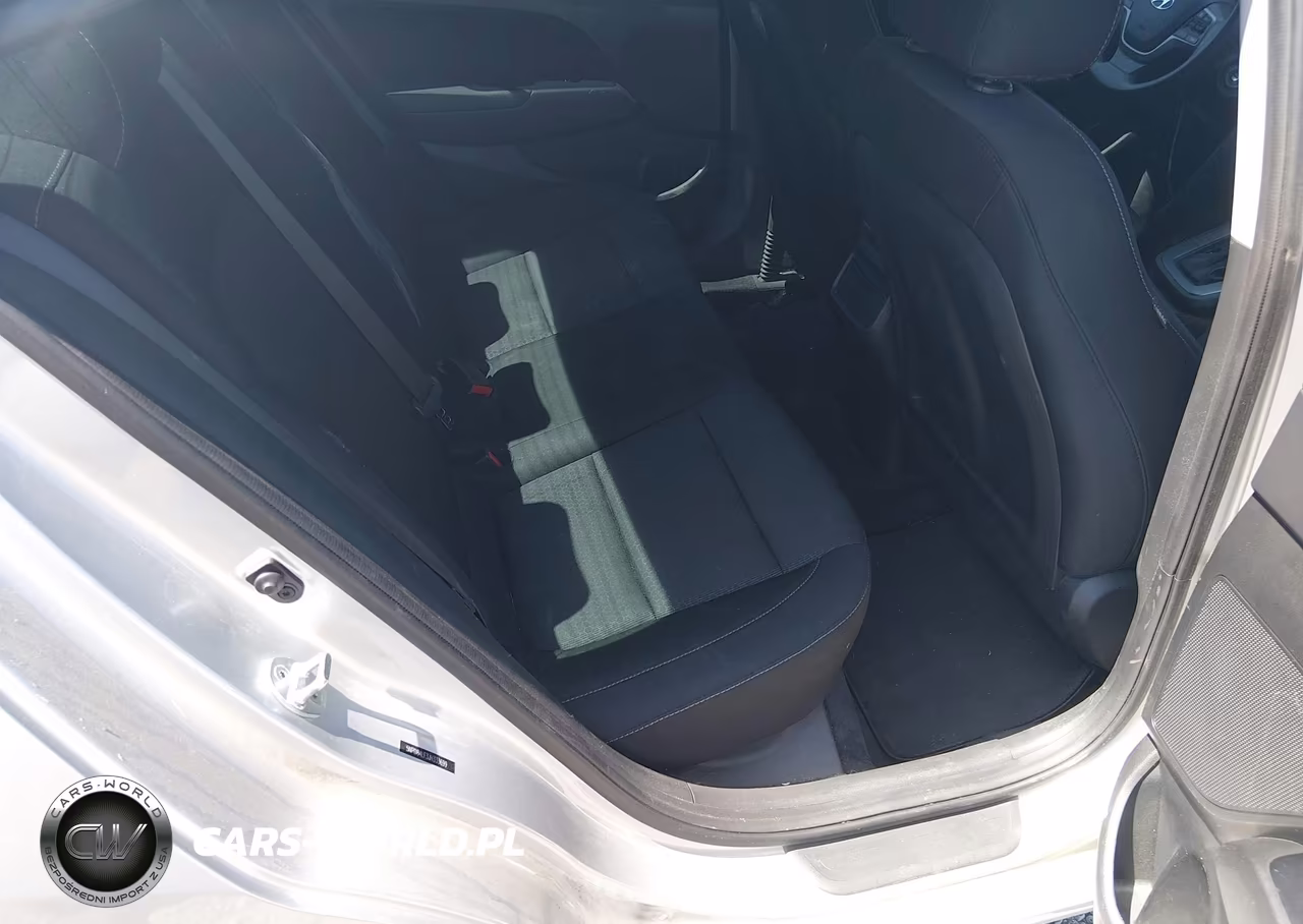 2018 Hyundai Elantra Sel VIN:5NPD84LF3JH333699 - 8