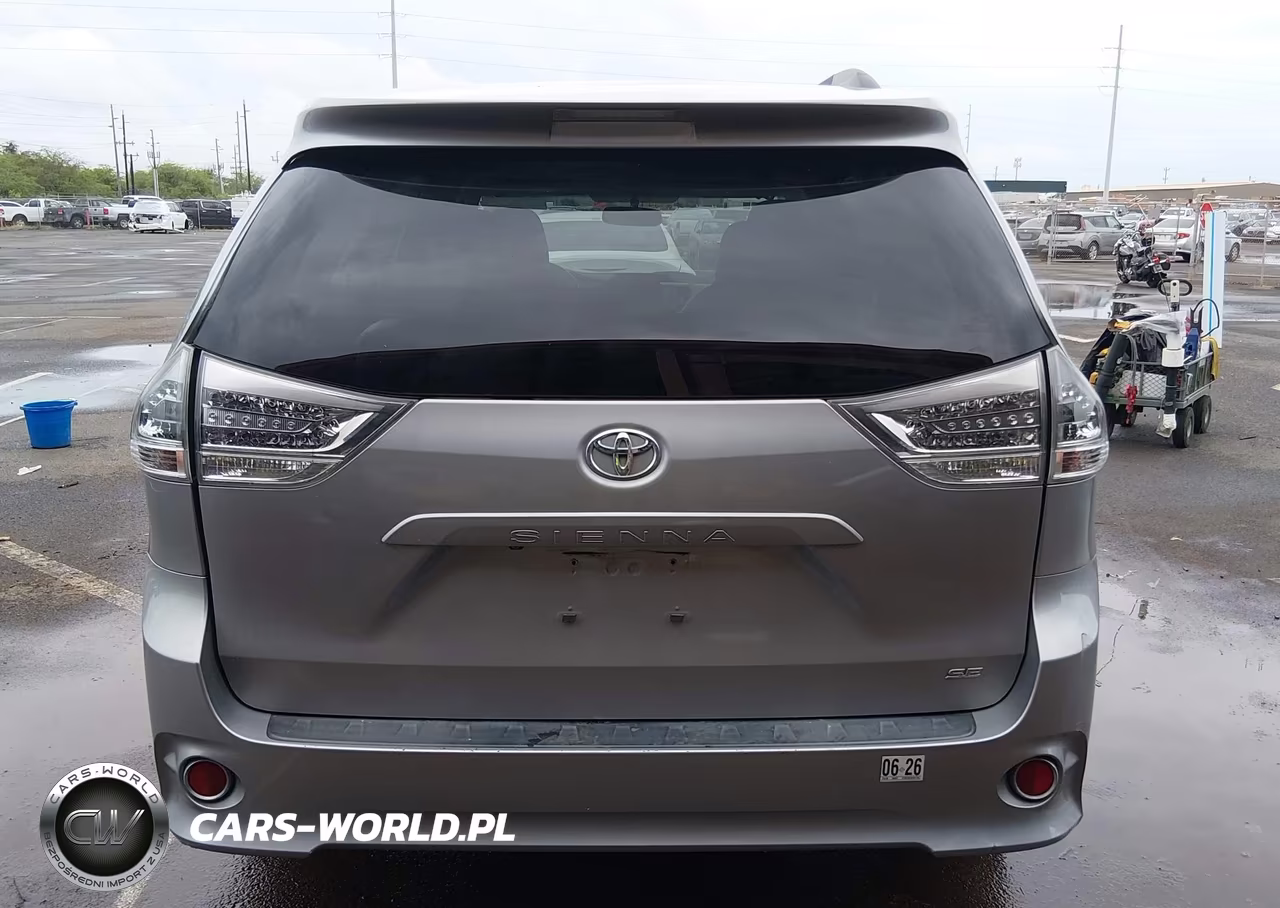 2014 Toyota Sienna Se 8 Passenger VIN:5TDXK3DC6ES477132 - 16