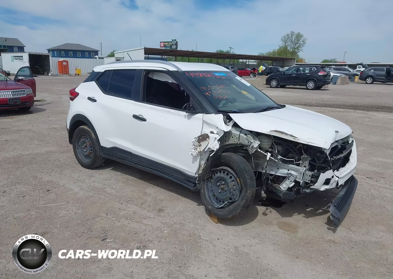 2019 Nissan Kicks S