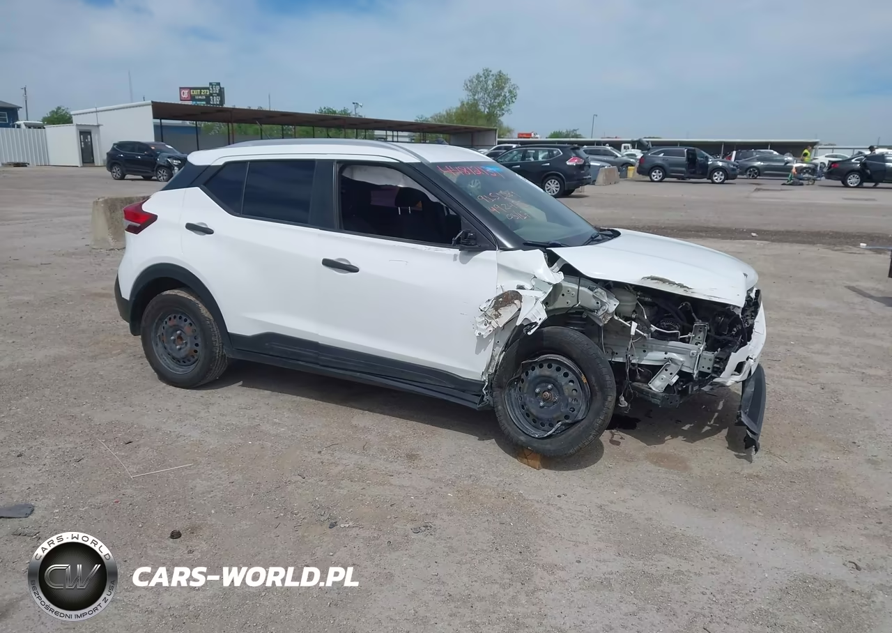 2019 Nissan Kicks S VIN:3N1CP5CU3KL492472 - 14
