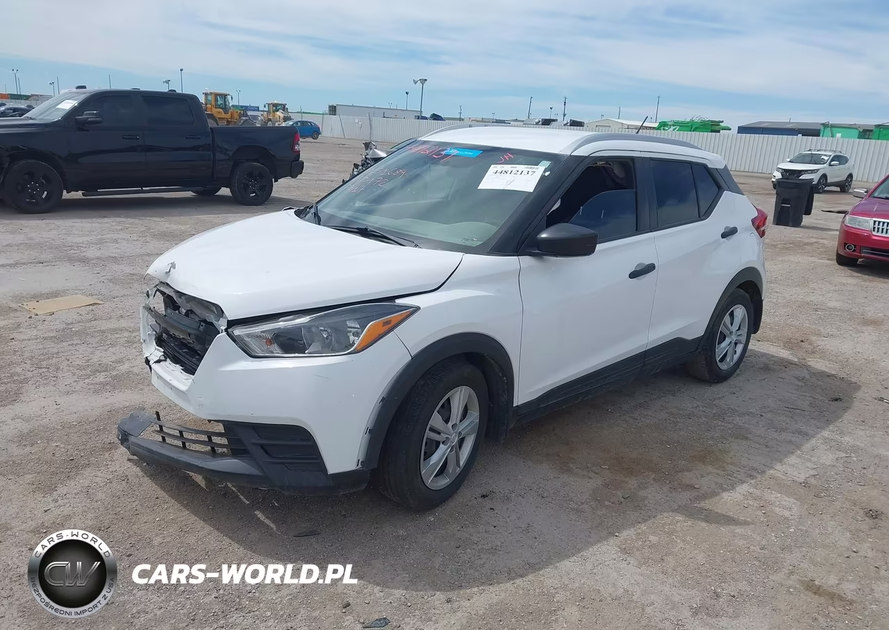 2019 Nissan Kicks S VIN:3N1CP5CU3KL492472 - 2