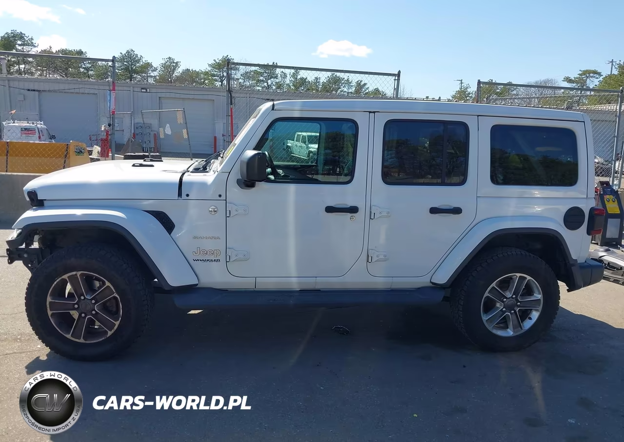 2020 Jeep Wrangler Unlimited Sahara 4X4 VIN:1C4HJXEG1LW211501 - 15