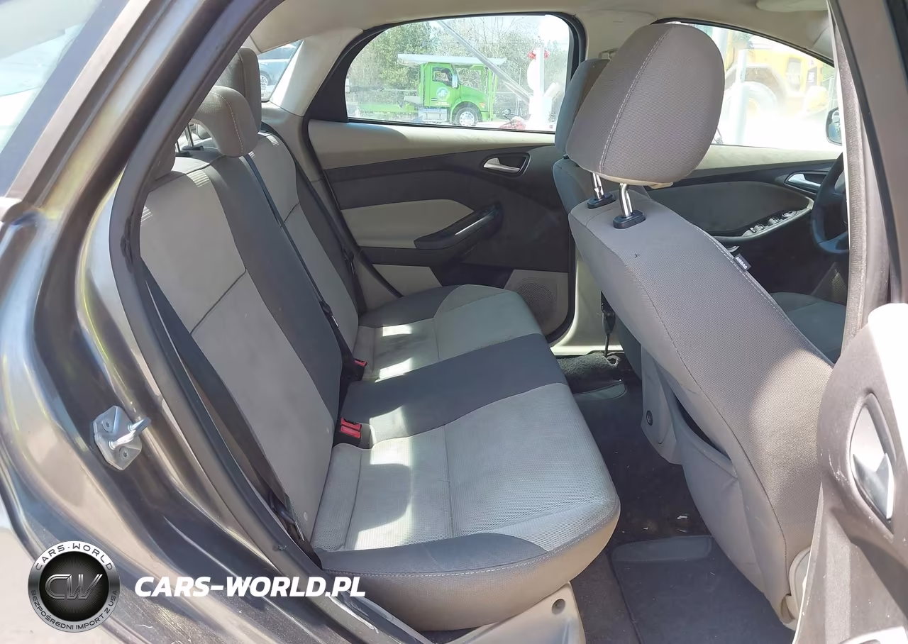 2014 Ford Focus Se VIN:1FADP3F23EL159484 - 8