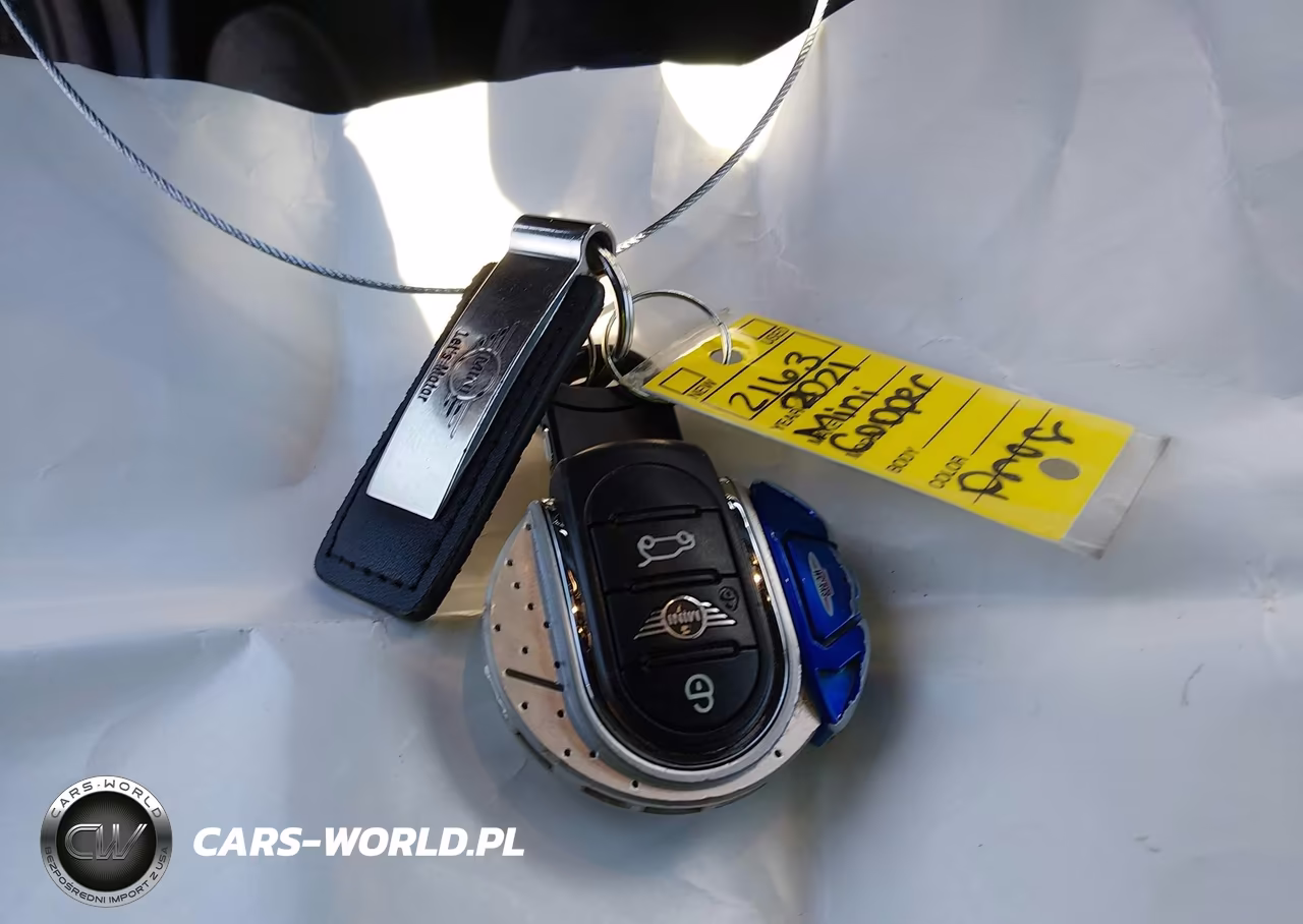 2021 Mini Convertible Cooper S VIN:WMWWJ5C04M3N22163 - 11