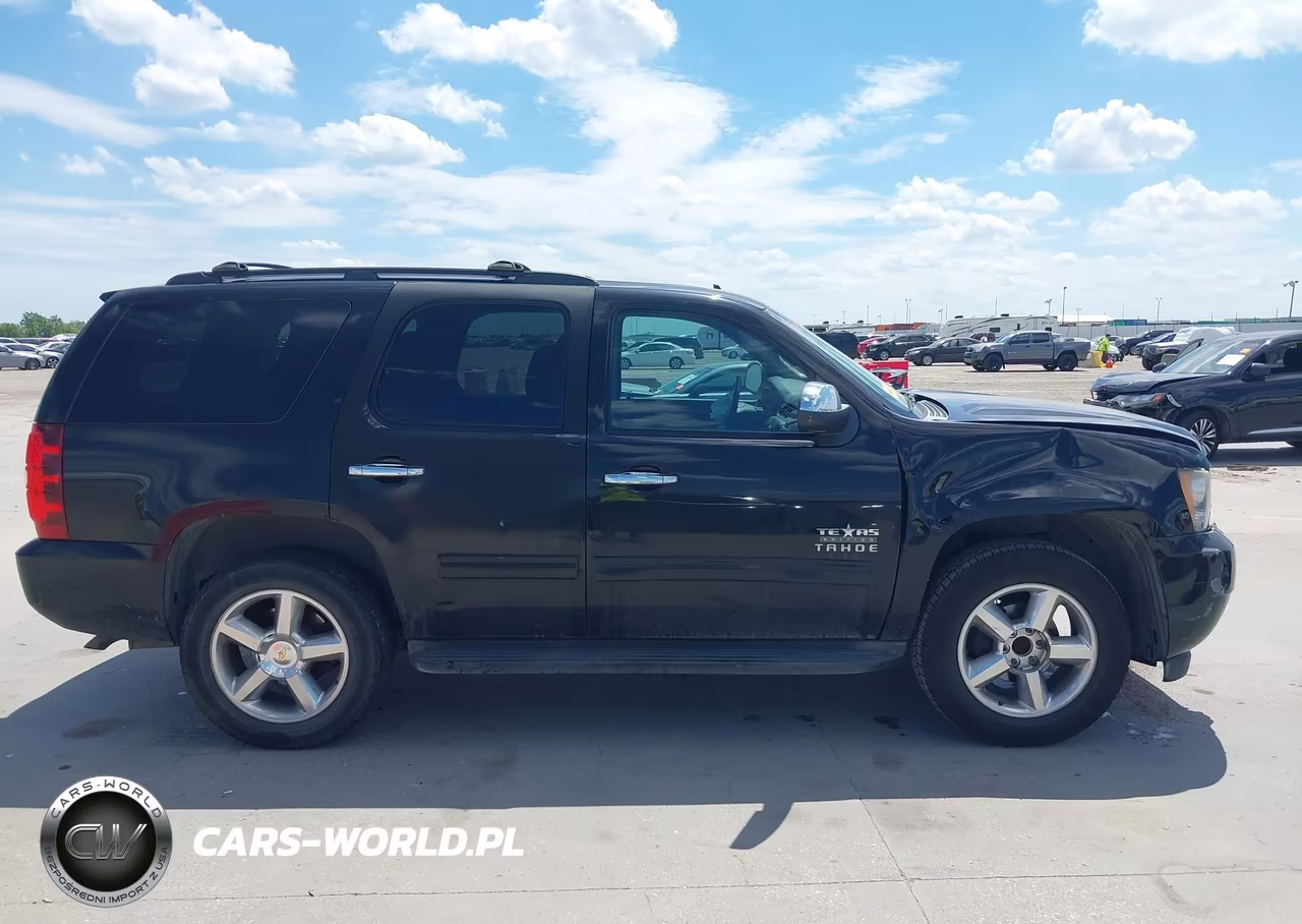 2012 Chevrolet Tahoe Ls VIN:1GNSCAE06CR161460 - 13