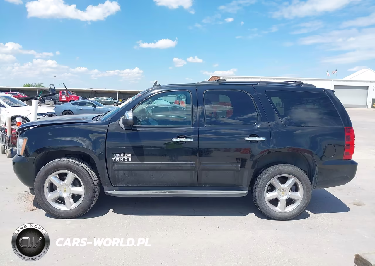 2012 Chevrolet Tahoe Ls VIN:1GNSCAE06CR161460 - 14
