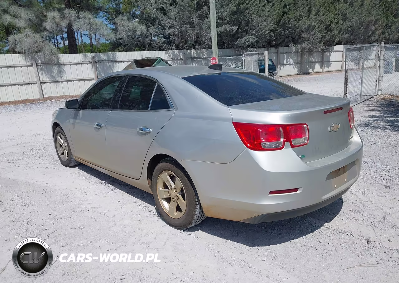 2015 Chevrolet Malibu 1Fl VIN:1G11A5SL7FF110984 - 3