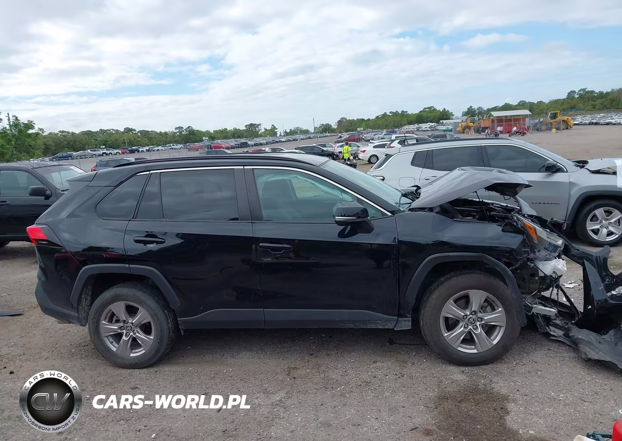 2022 Toyota Rav4 Xle VIN:2T3P1RFV9NW283780 - 13