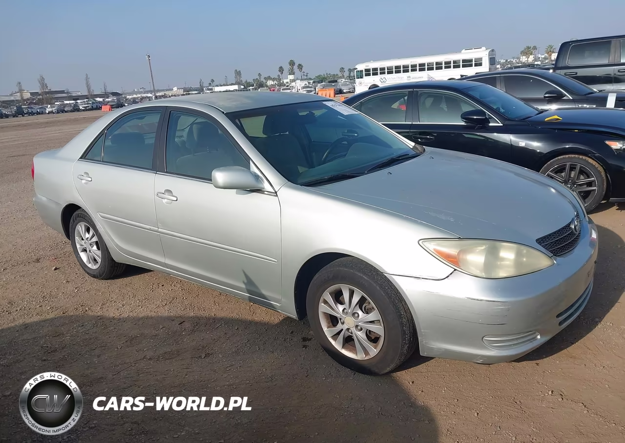 2004 Toyota Camry Le V6