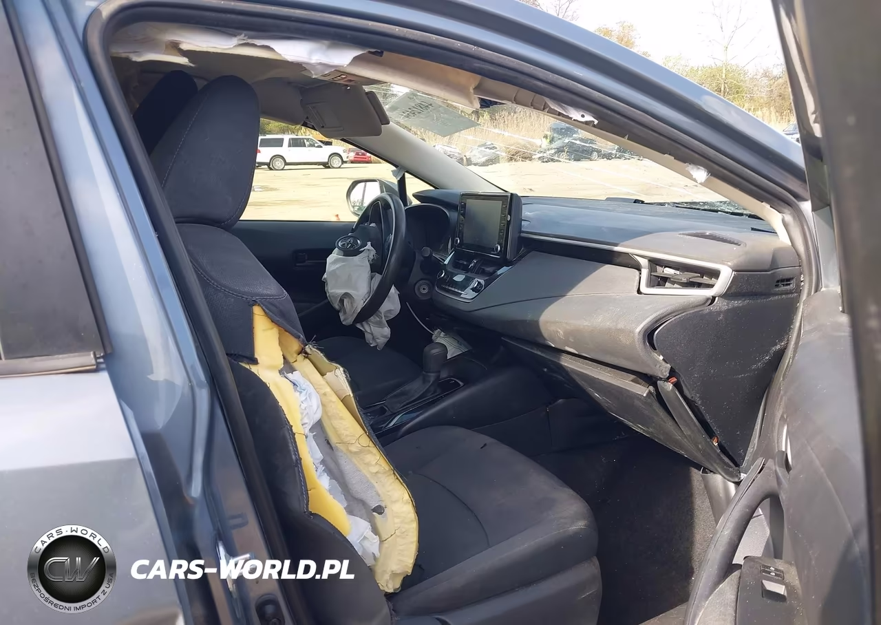 2022 Toyota Corolla Le VIN:JTDEPMAE1N3005149 - 5