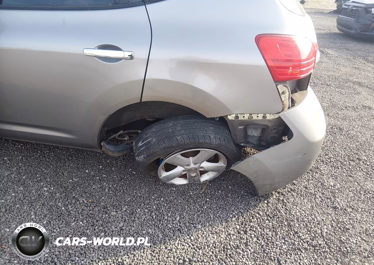 2010 Nissan Rogue S VIN:JN8AS5MV2AW143424 - 6