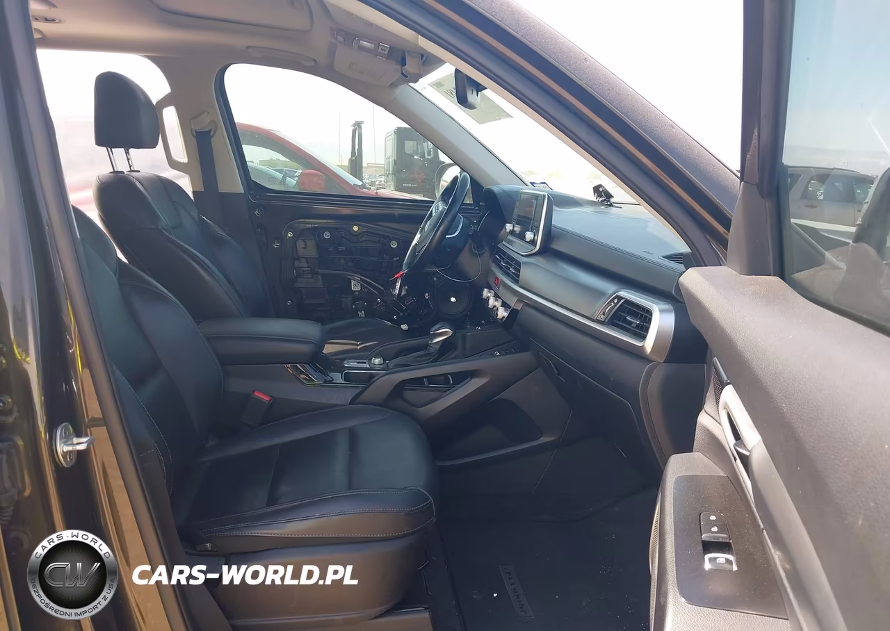 2020 Kia Telluride S VIN:5XYP64HC6LG044165 - 5