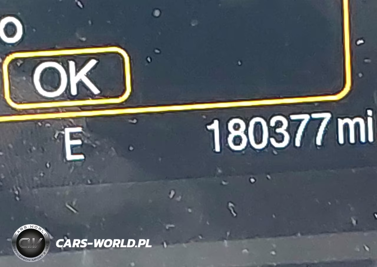 2016 Ford Explorer Xlt VIN:1FM5K8D80GGB64067 - 15