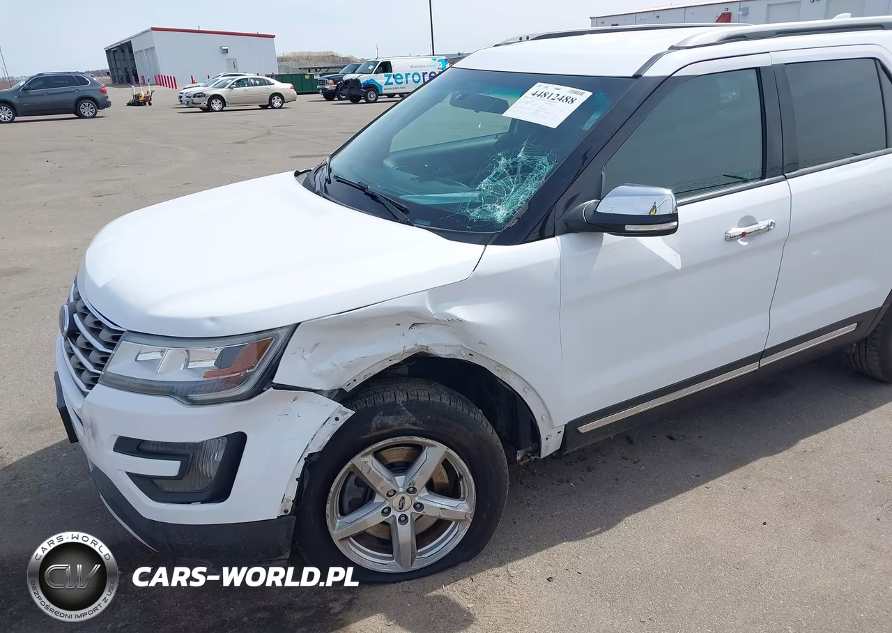2016 Ford Explorer Xlt VIN:1FM5K8D80GGB64067 - 6