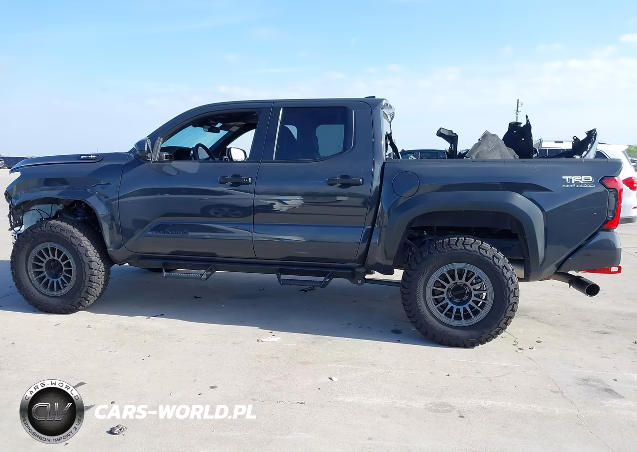 2025 Toyota Tacoma Hybrid Trd Off Road VIN:3TYLC5LN2ST028914 - 15