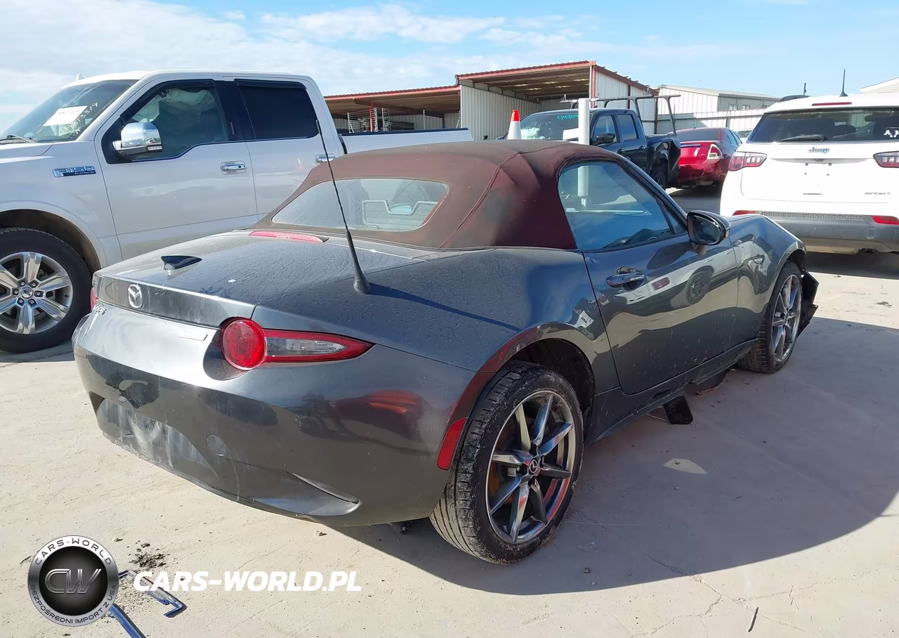 2018 Mazda Mx-5 Miata Grand Touring VIN:JM1NDAD71J0201480 - 4