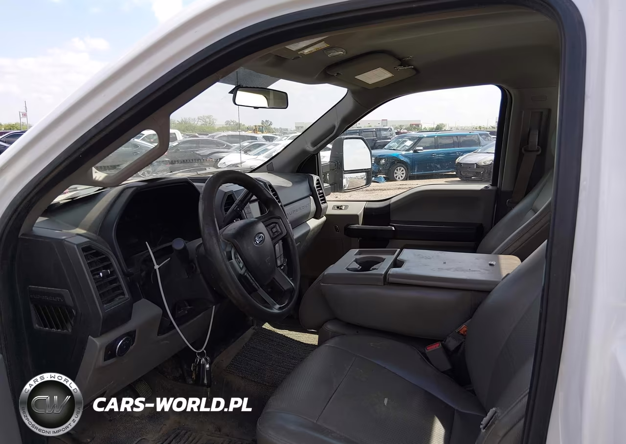 2017 Ford F-250 Xl VIN:1FTBF2A60HEE50218 - 5