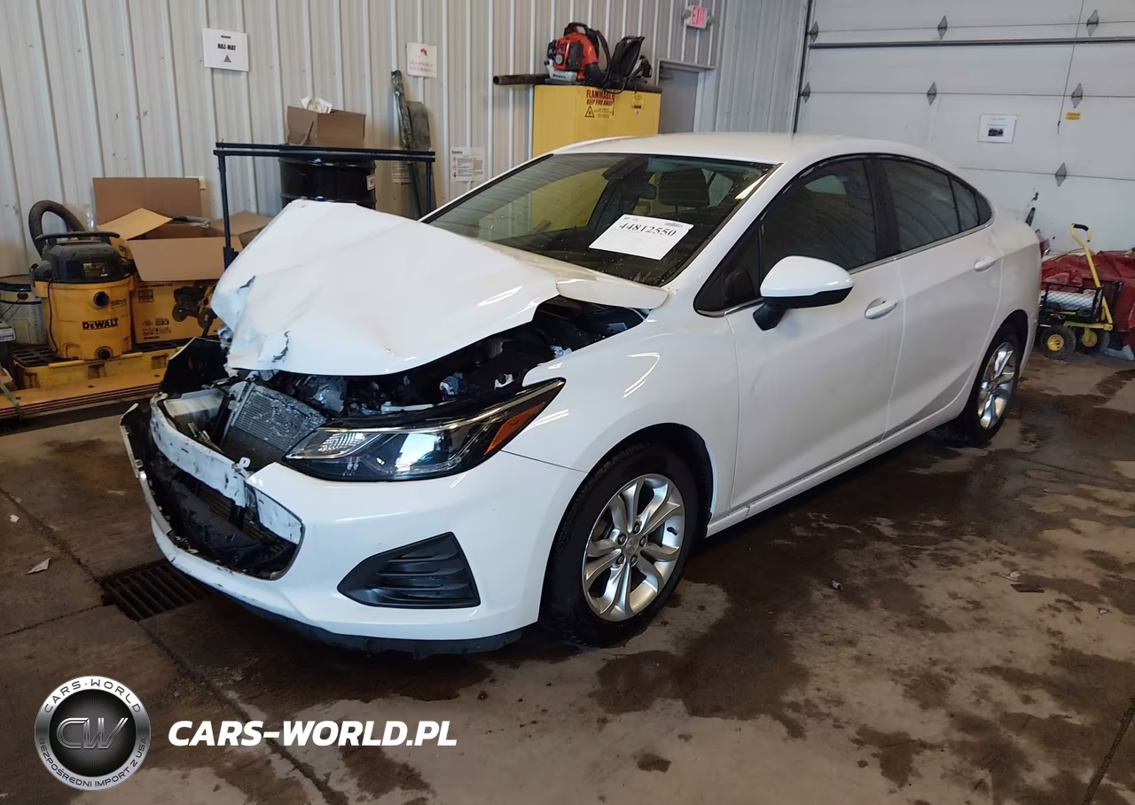 2019 Chevrolet Cruze Lt VIN:1G1BE5SM5K7104736 - 2