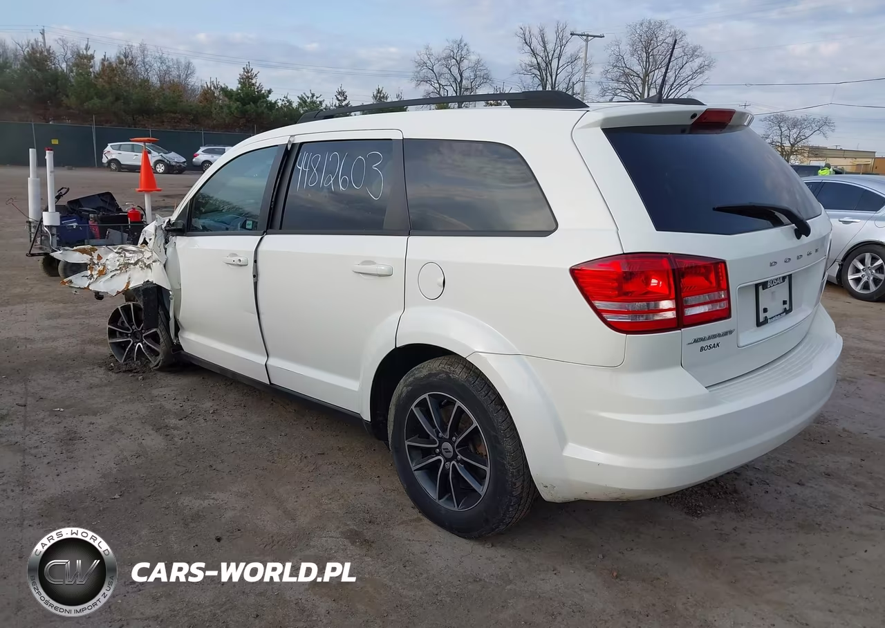2018 Dodge Journey Se VIN:3C4PDCABXJT533269 - 3