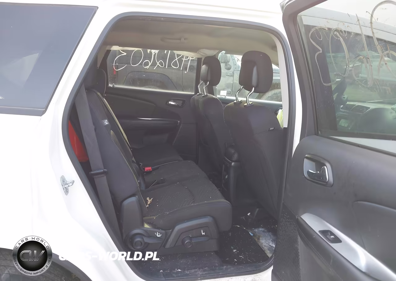 2018 Dodge Journey Se VIN:3C4PDCABXJT533269 - 8