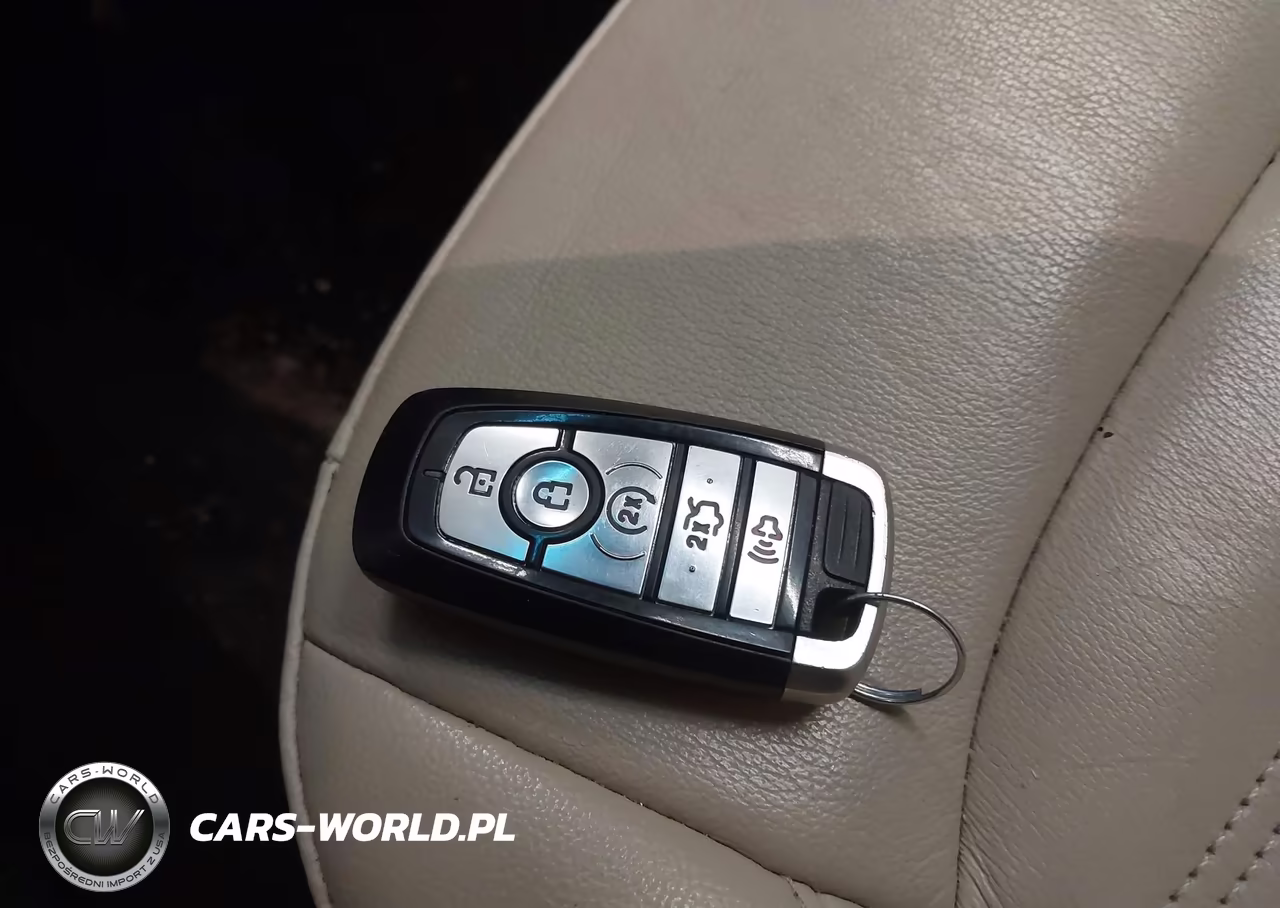 2018 Ford Edge Sel VIN:2FMPK4J95JBB26041 - 11