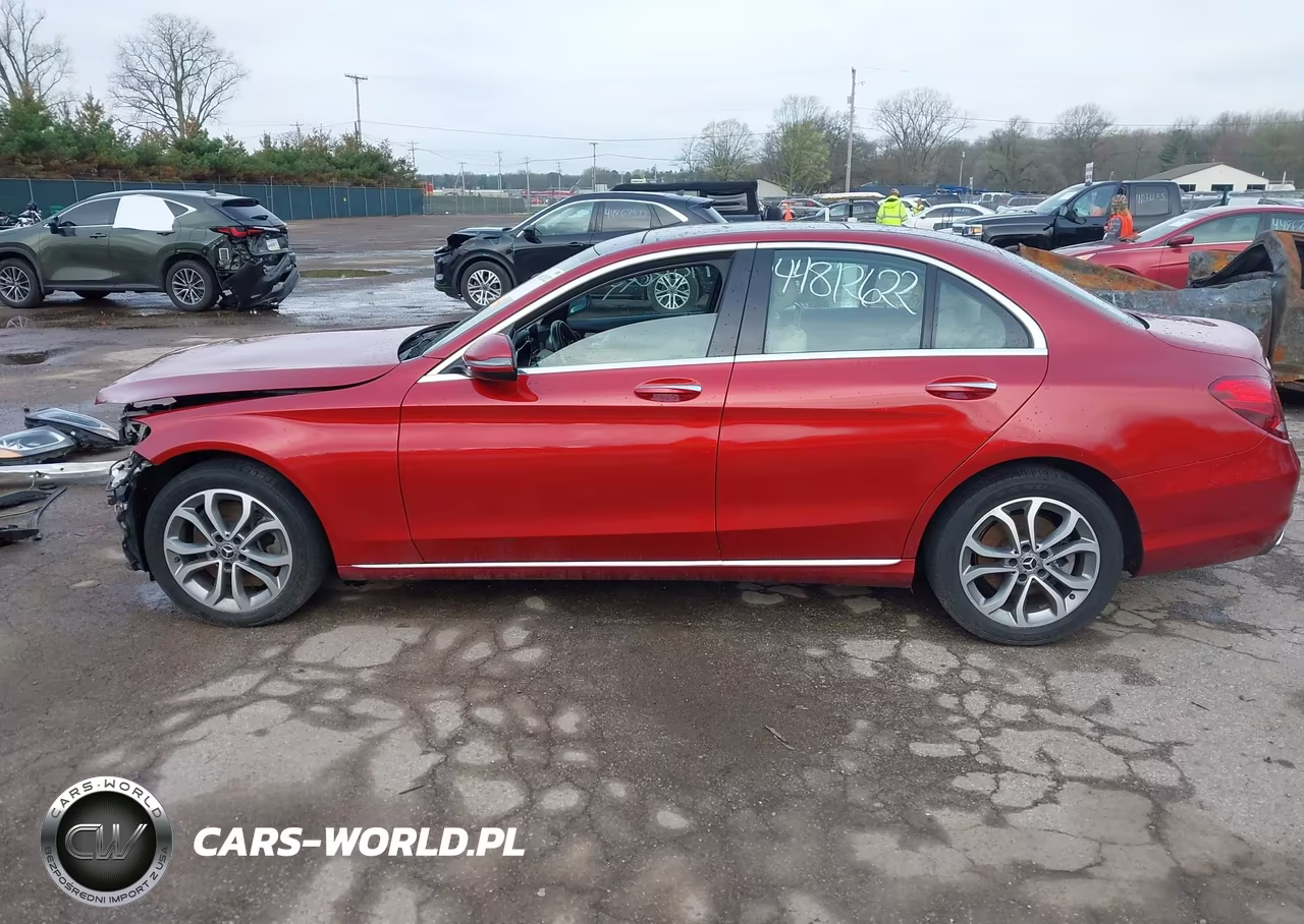 2017 Mercedes-Benz C 300 4Matic VIN:55SWF4KB2HU218998 - 15