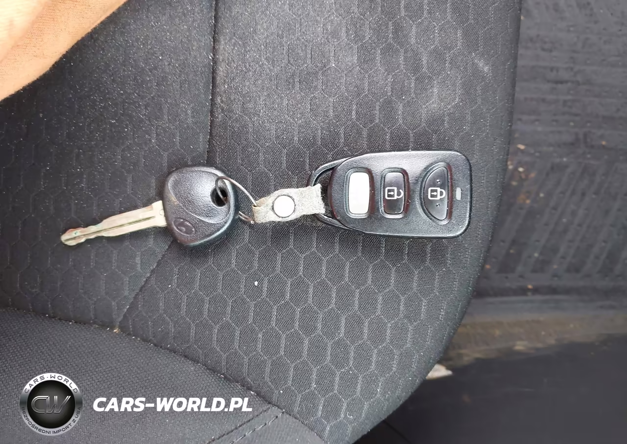 2019 Hyundai Elantra Se VIN:5NPD74LF1KH484853 - 11