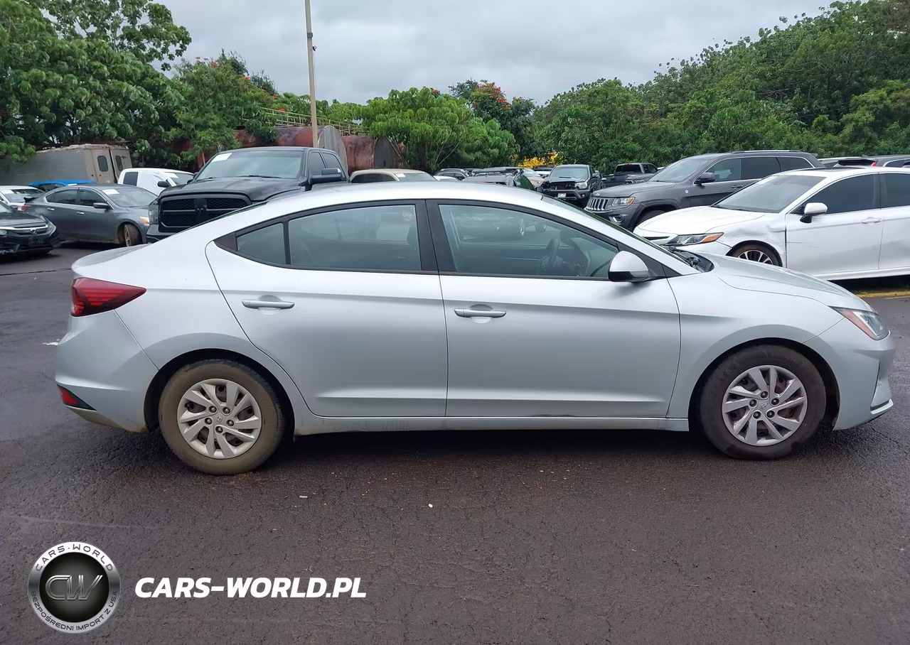 2019 Hyundai Elantra Se VIN:5NPD74LF1KH484853 - 13
