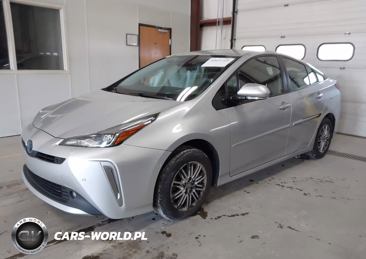 2019 Toyota Prius Le VIN:JTDL9RFU6K3002936 - 2