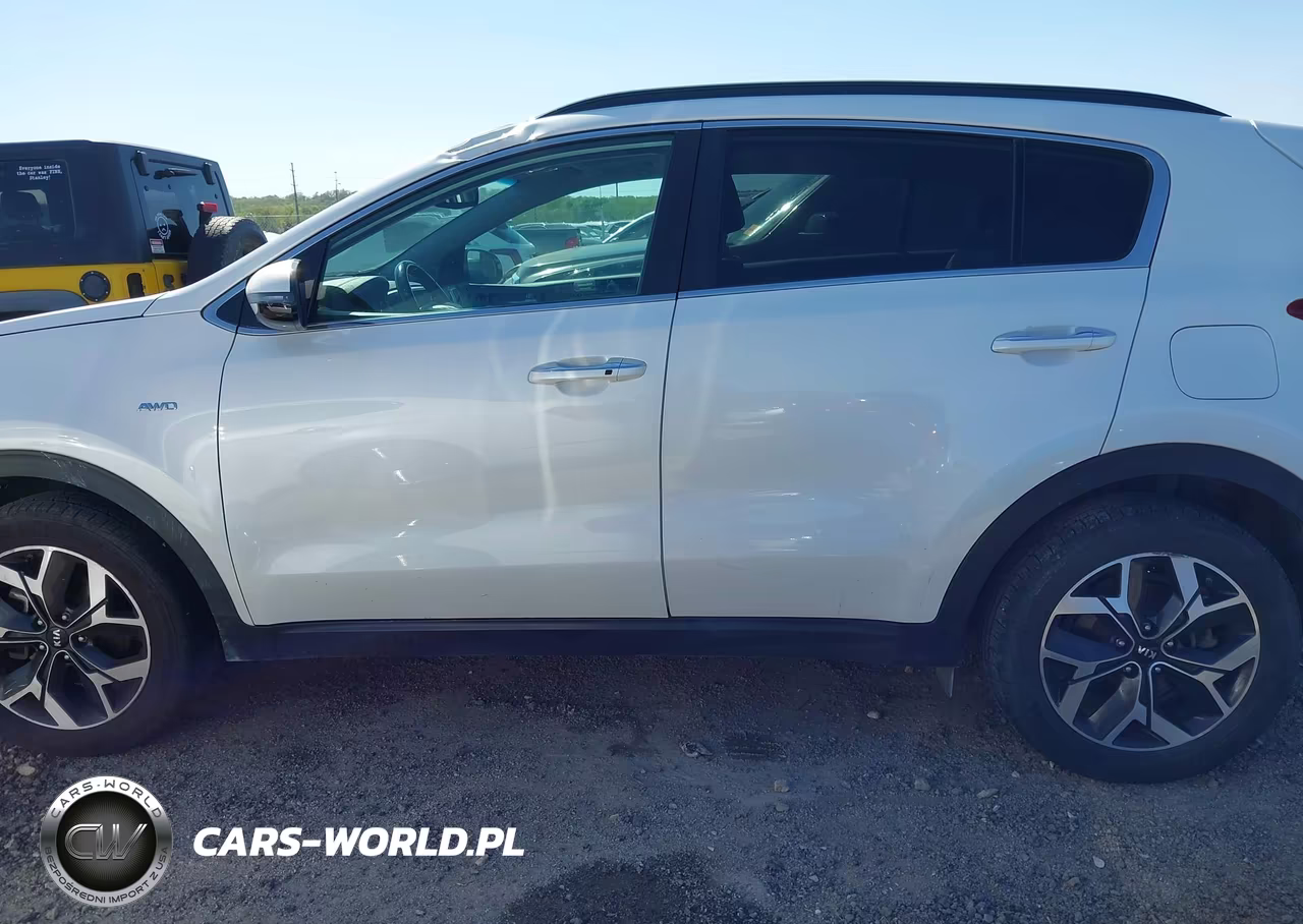 2020 Kia Sportage Ex VIN:KNDPNCAC9L7635045 - 14