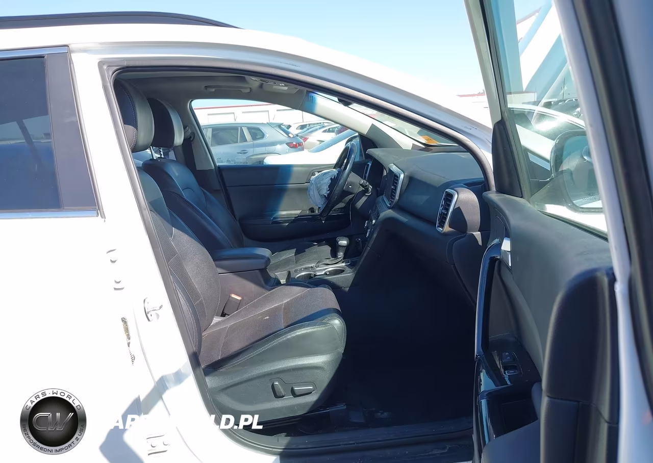 2020 Kia Sportage Ex VIN:KNDPNCAC9L7635045 - 5