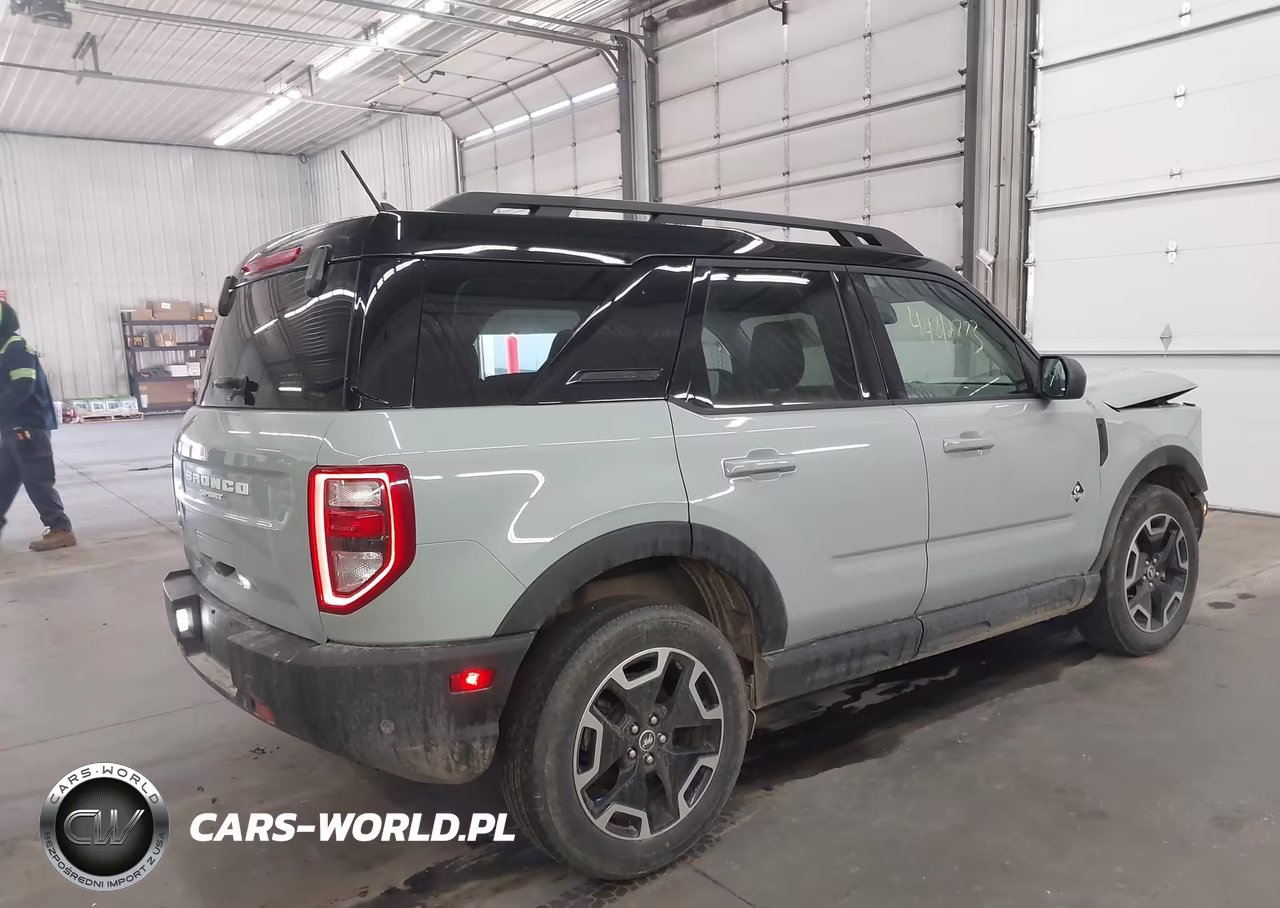 2024 Ford Bronco Sport Outer Banks VIN:3FMCR9C63RRF59039 - 4
