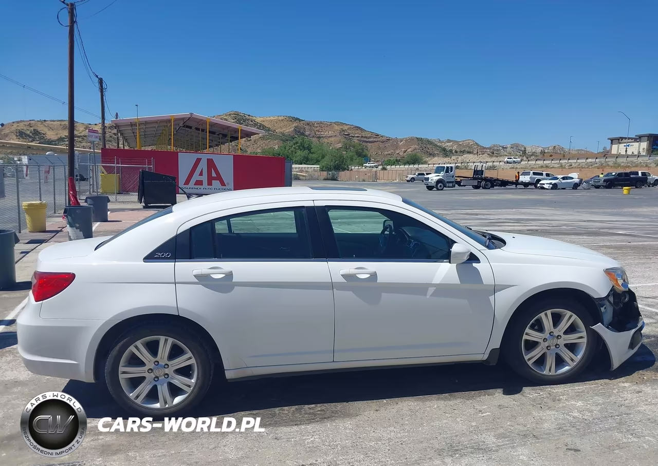 2011 Chrysler 200 Touring VIN:1C3BC1FG4BN613436 - 13