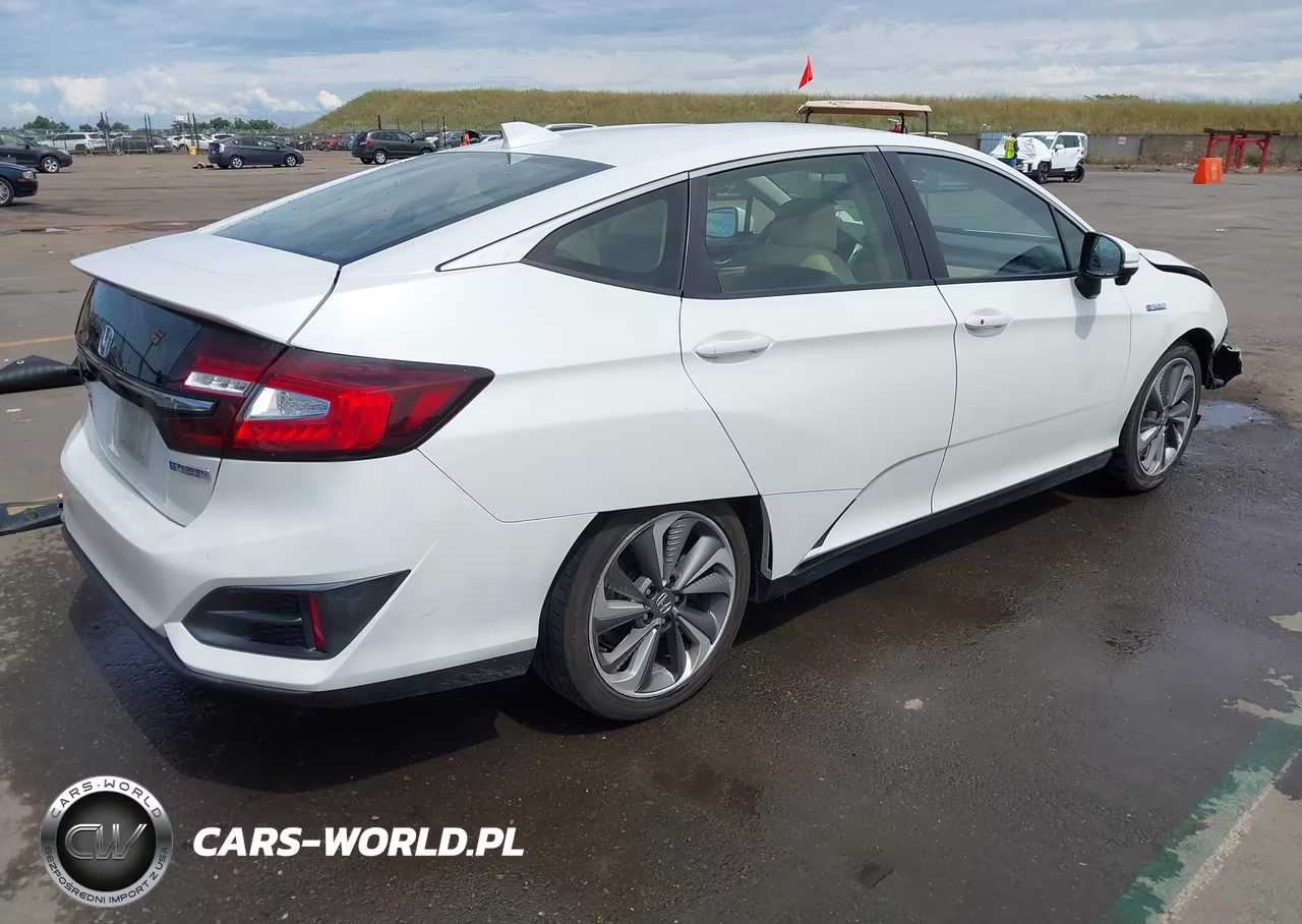 2018 Honda Clarity Plug-In Hybrid VIN:JHMZC5F11JC016282 - 4