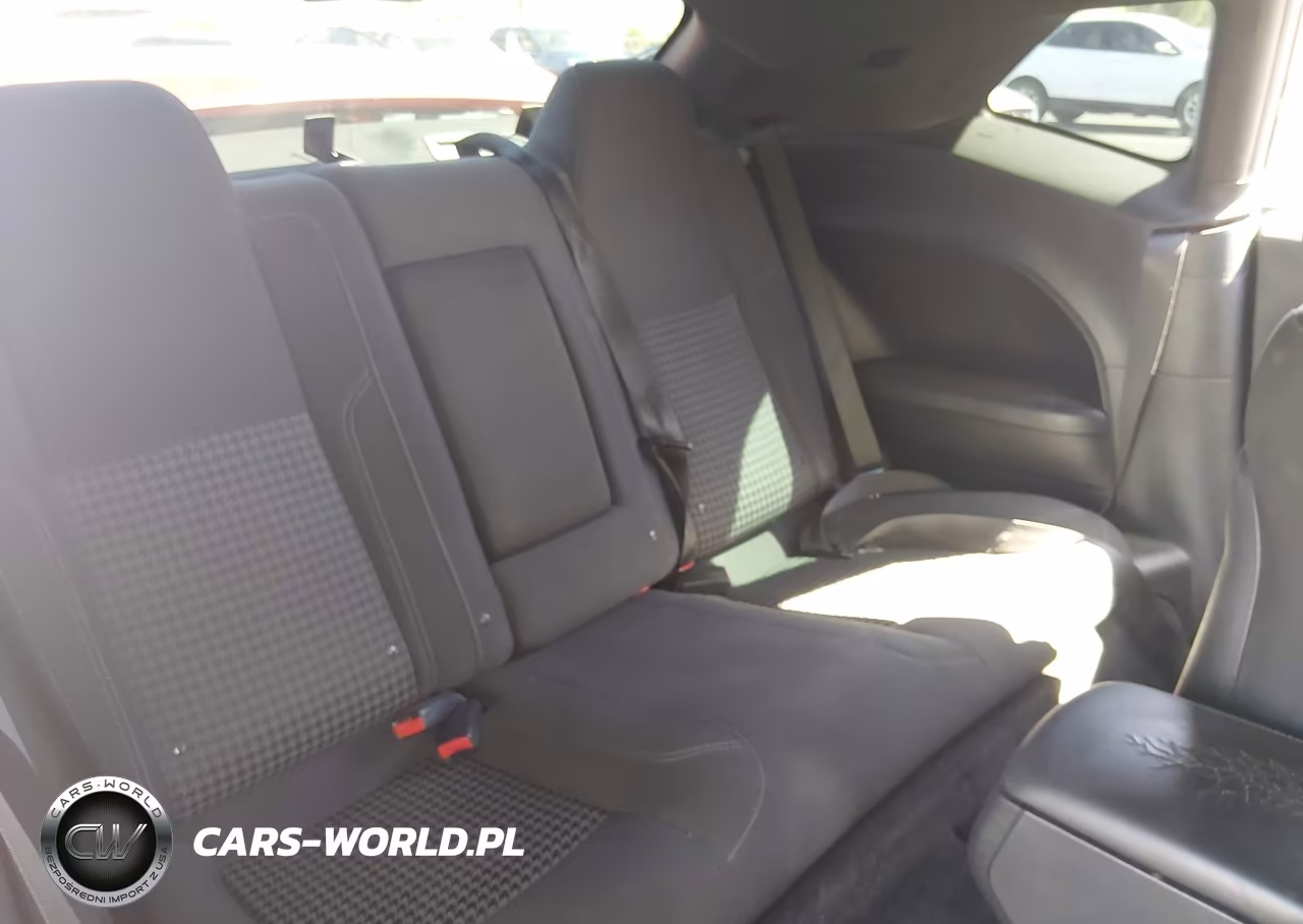 2016 Dodge Challenger Sxt VIN:2C3CDZAG5GH349506 - 8