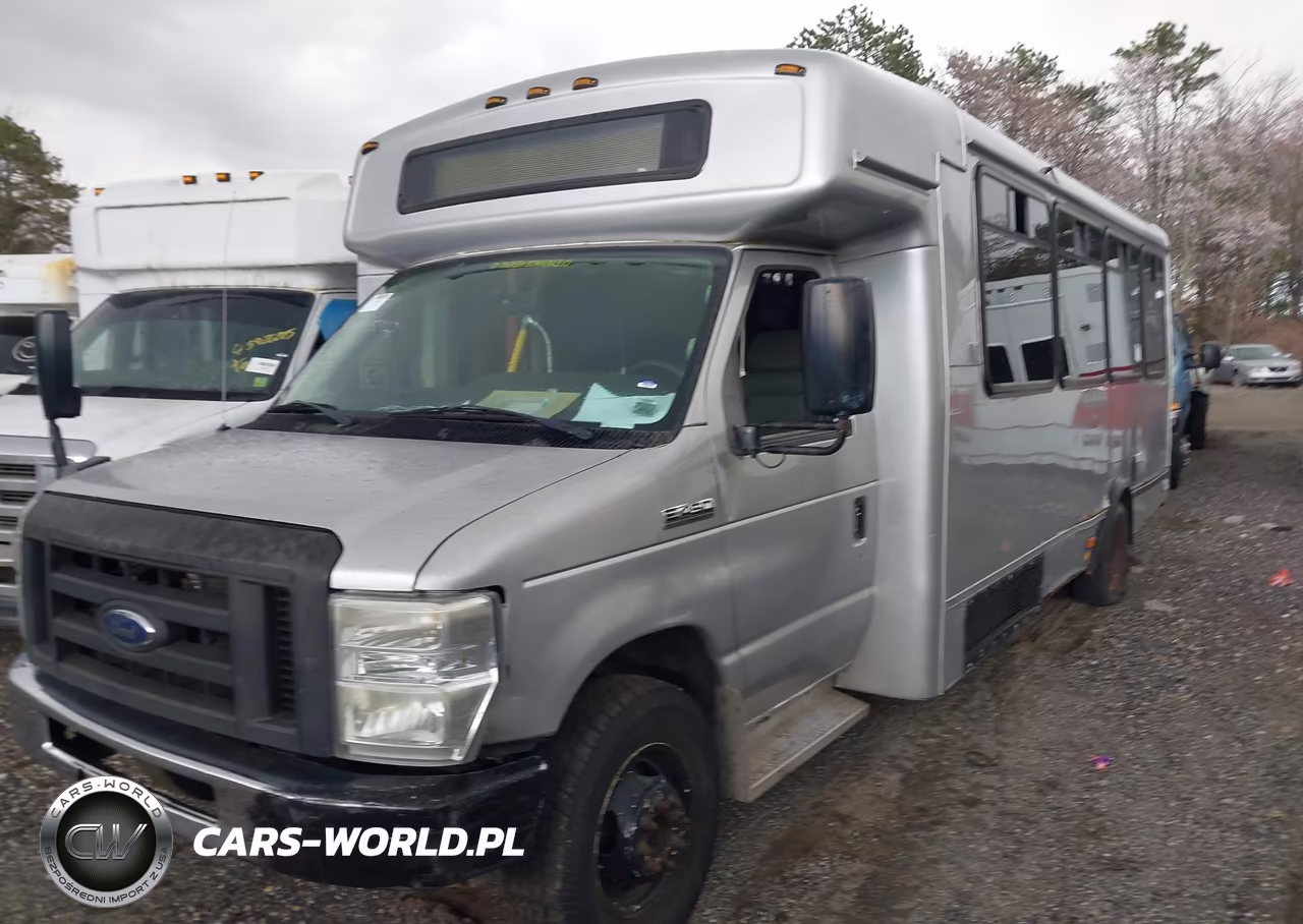 2013 Ford E-450 Cutaway VIN:1FDFE4FSXDDA69915 - 2