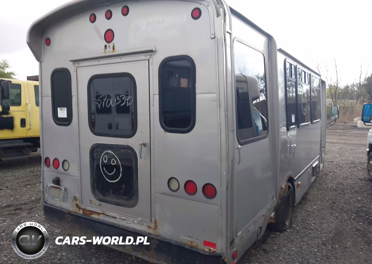 2013 Ford E-450 Cutaway VIN:1FDFE4FSXDDA69915 - 4