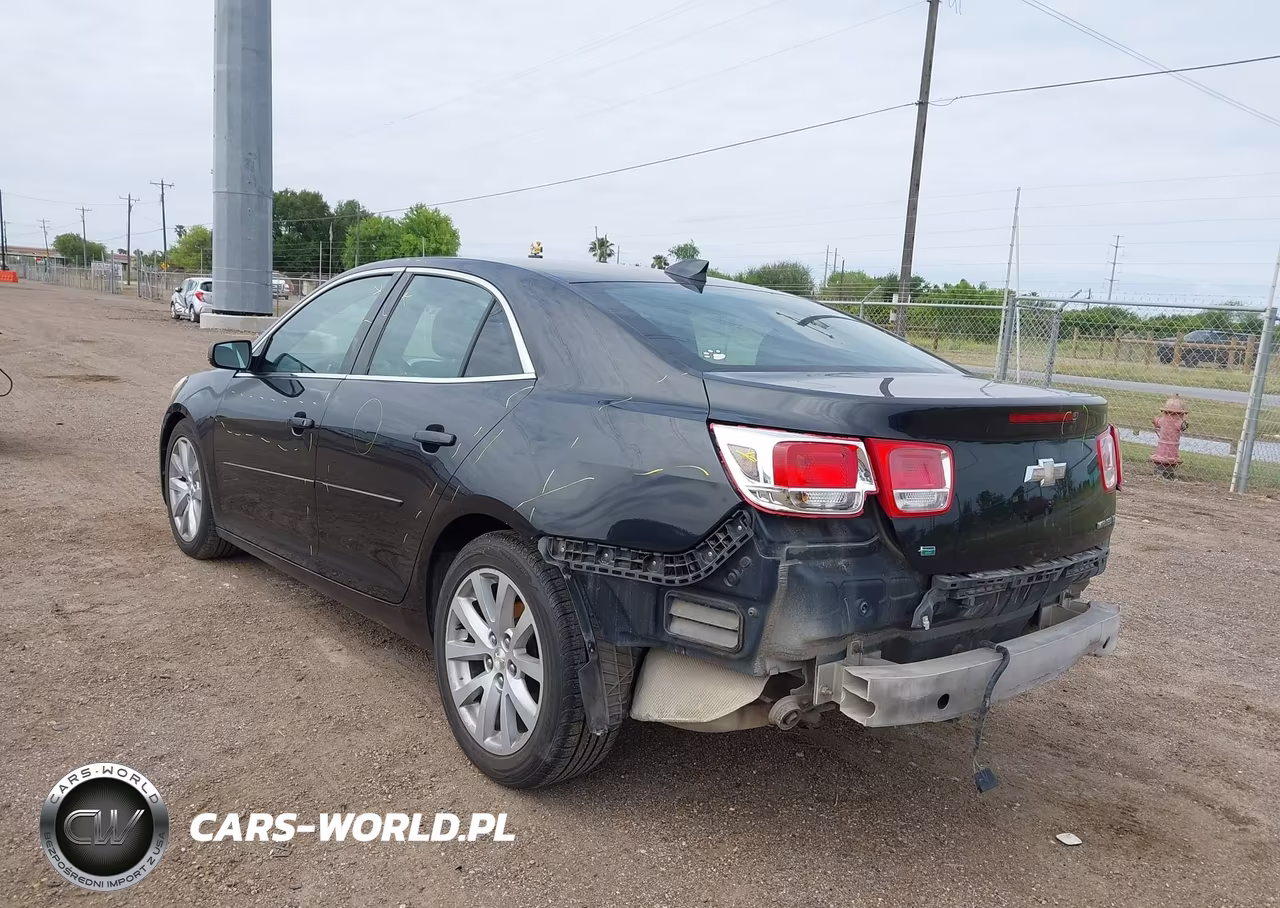 2015 Chevrolet Malibu 2Lt VIN:1G11D5SL7FF195235 - 3
