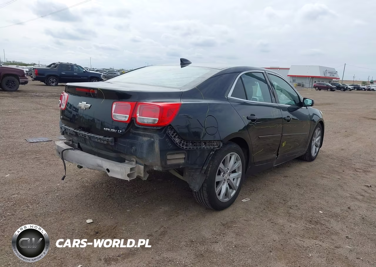 2015 Chevrolet Malibu 2Lt VIN:1G11D5SL7FF195235 - 4